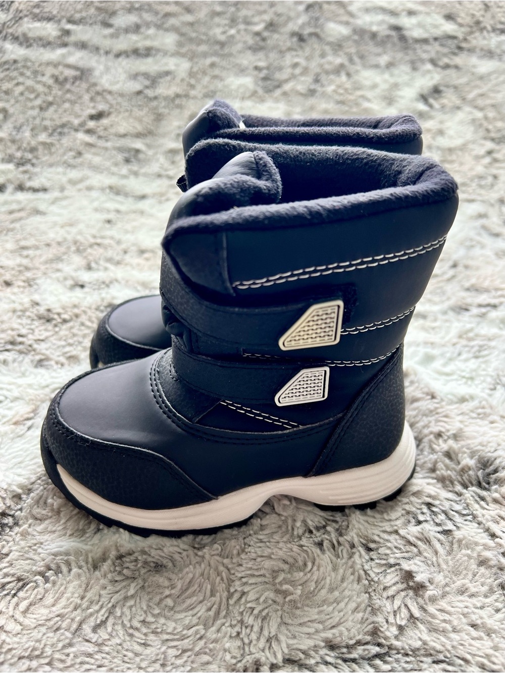 Wonder Nation Snow Boots - Toddler Boy (Size 8) - Black - Picture 5 of 6